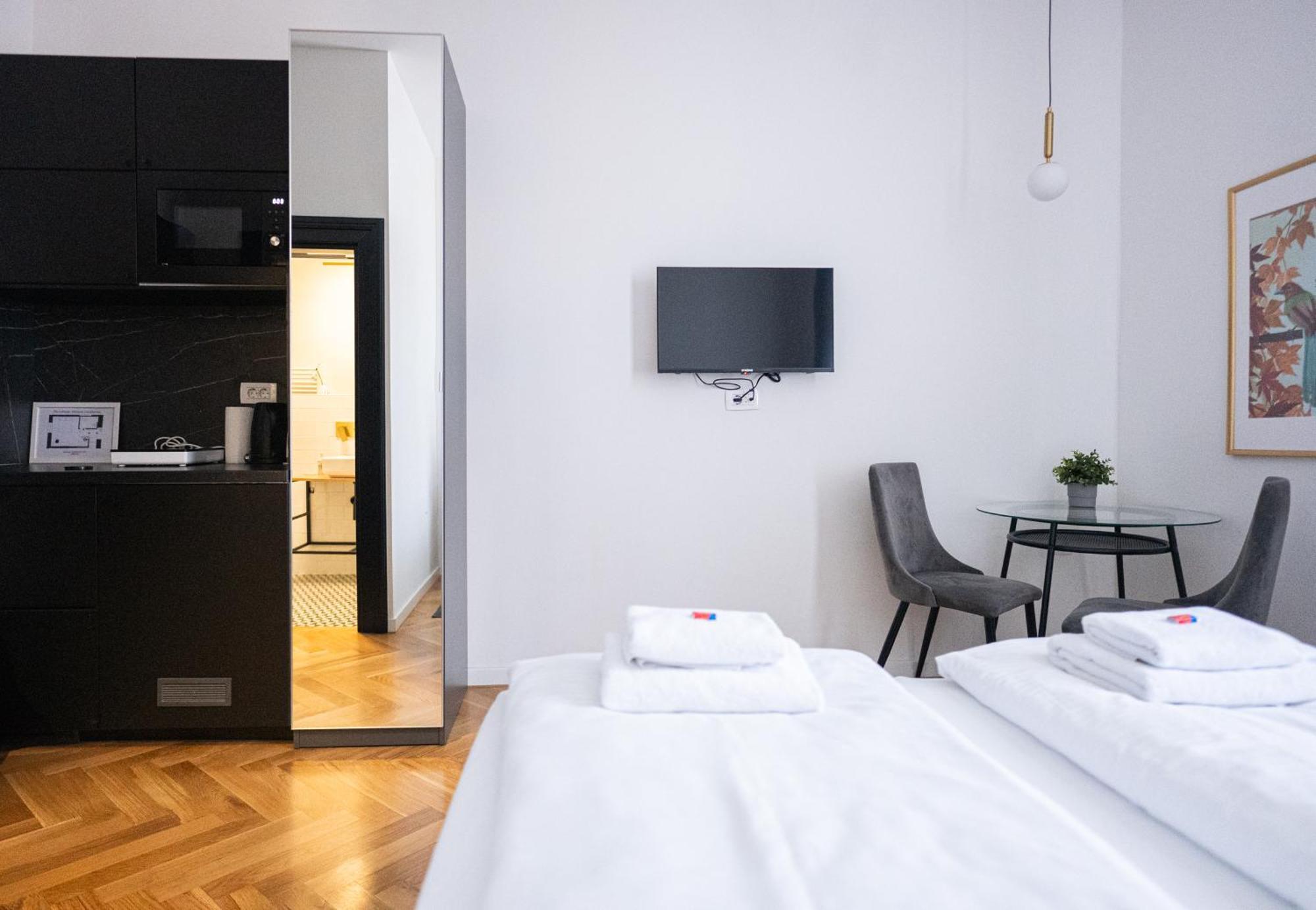 Zest And Nest Apartments In The Center Zagreb Exterior photo
