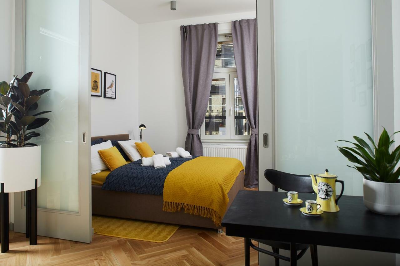 Zest And Nest Apartments In The Center Zagreb Exterior photo